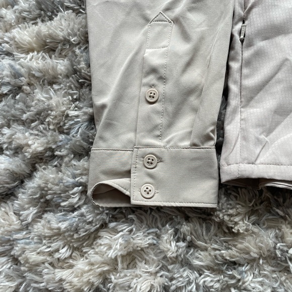 Beige Columbia Sunshade Button-up Shirt - Picture 3 of 8